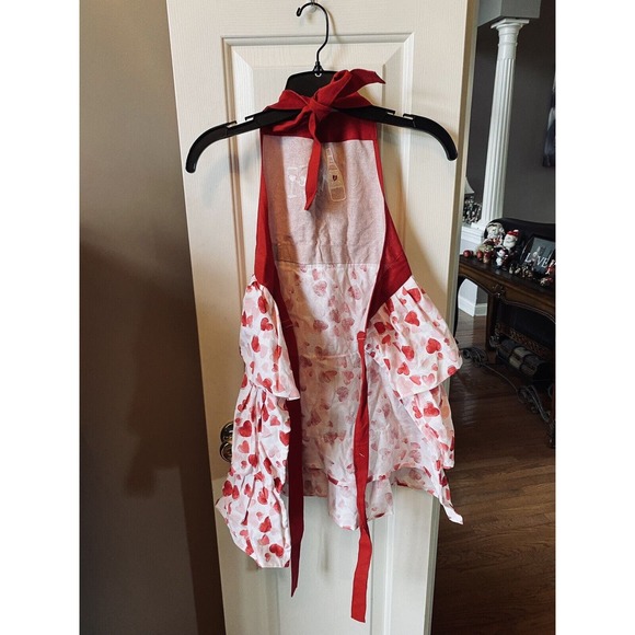 Kohls "It's Okay to Wine A Bit" Red and Pink Apron - Picture 3 of 3